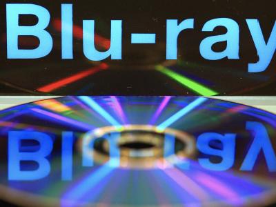 Blu-ray-Disc / Die Blu-ray-Disc hat sich als Nachfolger der DVD durchgesetzt - derzeit sind Ger&auml;te f&uuml;r das hochaufl&ouml;sende Format allerdings noch recht teuer. (Bild: dpa)