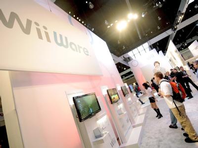 Spielemesse E3 in Los Angeles / Im Zeichen der Spiele: Auf der E3 in Los Angeles k&ouml;nnen Fans ausprobieren, was in den n&auml;chsten Monaten in die L&auml;den kommt. (Bild: dpa)