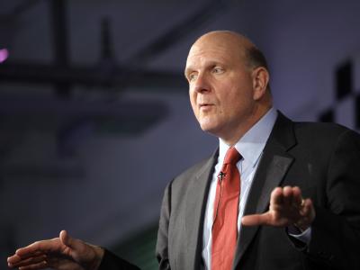 Steve Ballmer / Was anderes als Microsoft-Produkte kommt Steve Ballmer nicht ins Haus. Demn&auml;chst wird der Firmenchef wohl das neue Windows 7 installieren. (Bild: dpa)