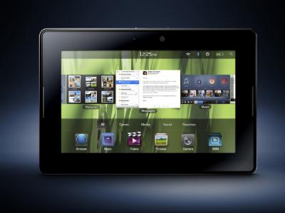 Blackberry Playbook / Konkurrenz f&uuml;rs iPad: Das Blackberry Playbook hat einen USB-Anschluss, zwei Kameras f&uuml;r Videotelefonie und kann auch die Flash-Technik darstellen. (Bild: RIM)
